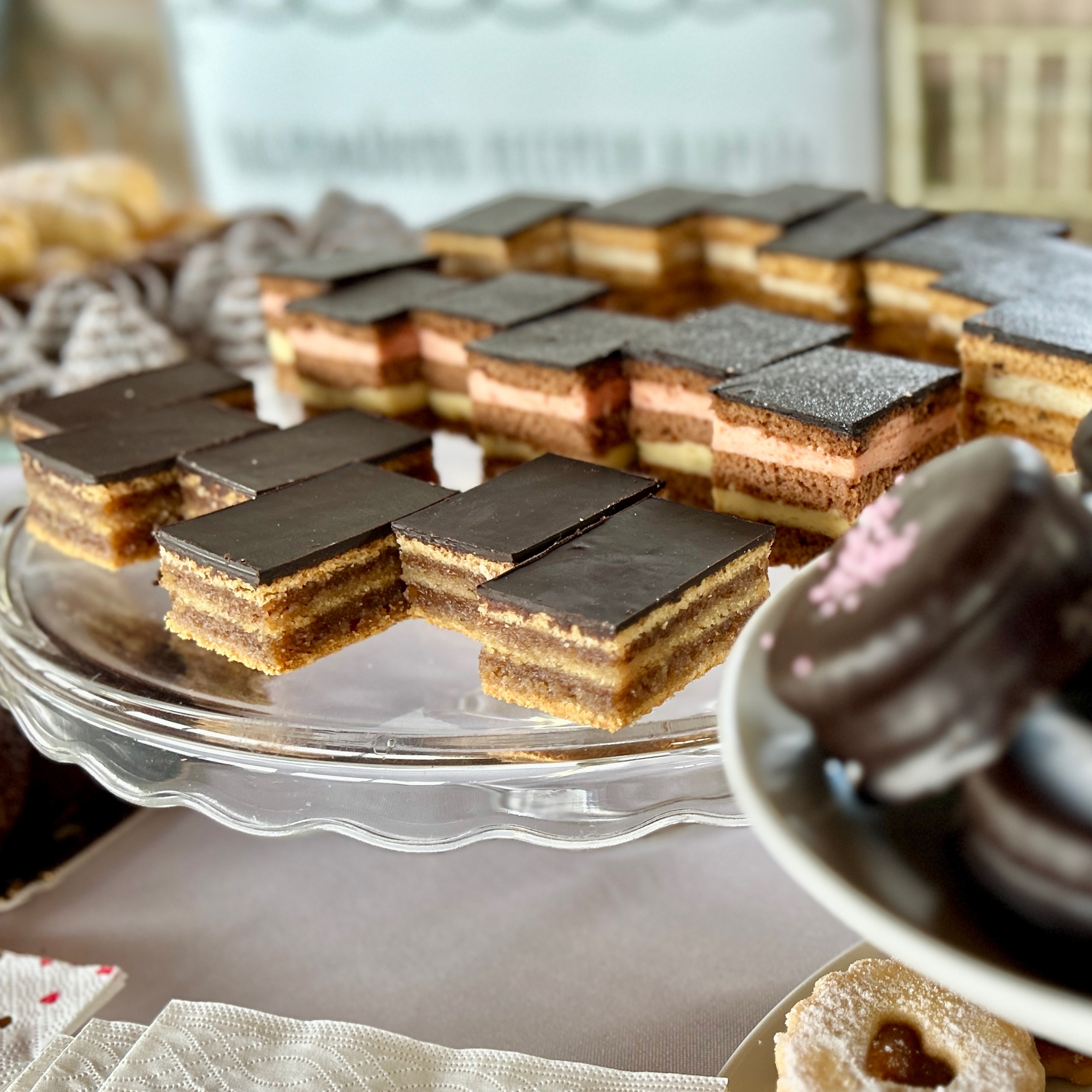 Esküvői sütemény 2